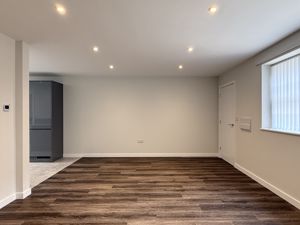 Living area- click for photo gallery